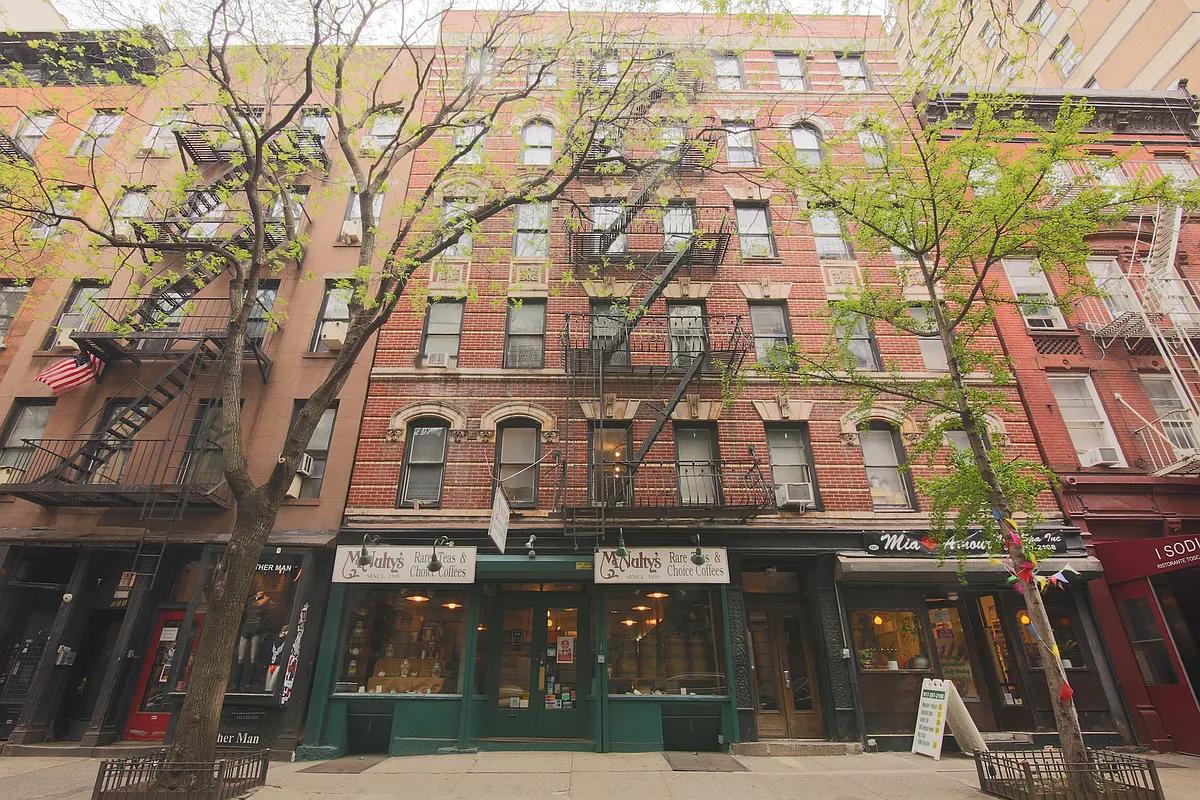107 Christopher New York, NY 10014